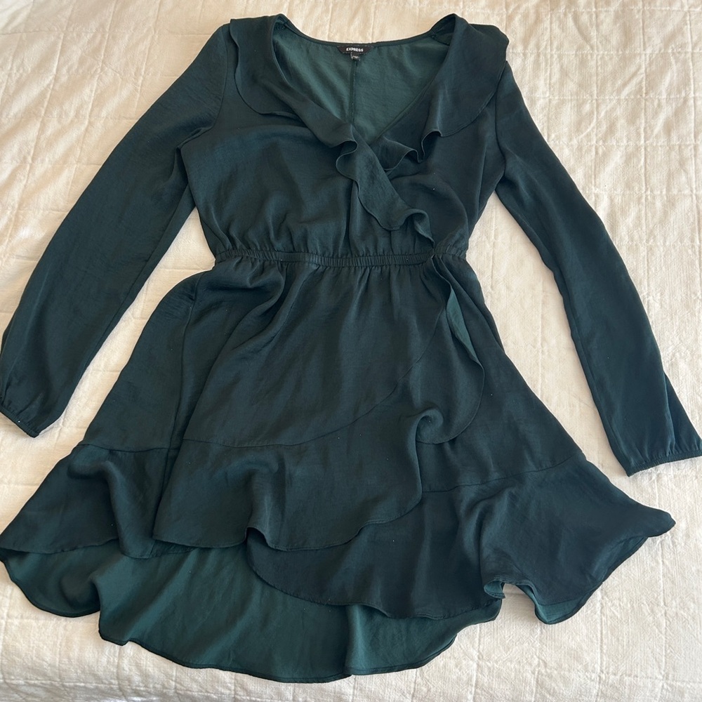 Express Women’s Green Ruffle Dress